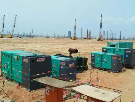 西和如何检查和清洗空气滤清器？