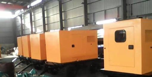 西和柴油发电机组冬季启动后需要进行哪些检查和操作？